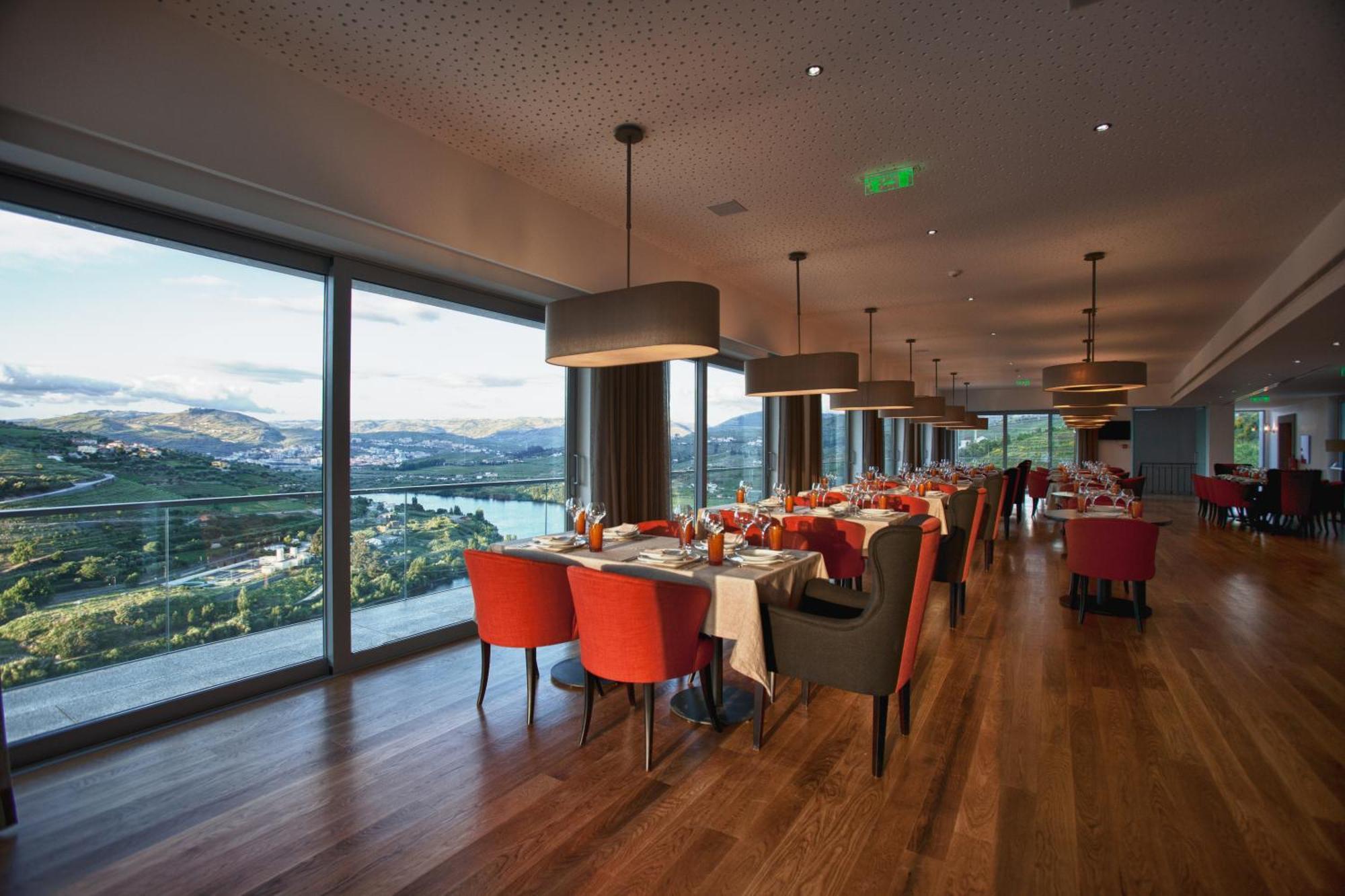 Delfim Douro Hotel Lamego Nhà hàng bức ảnh